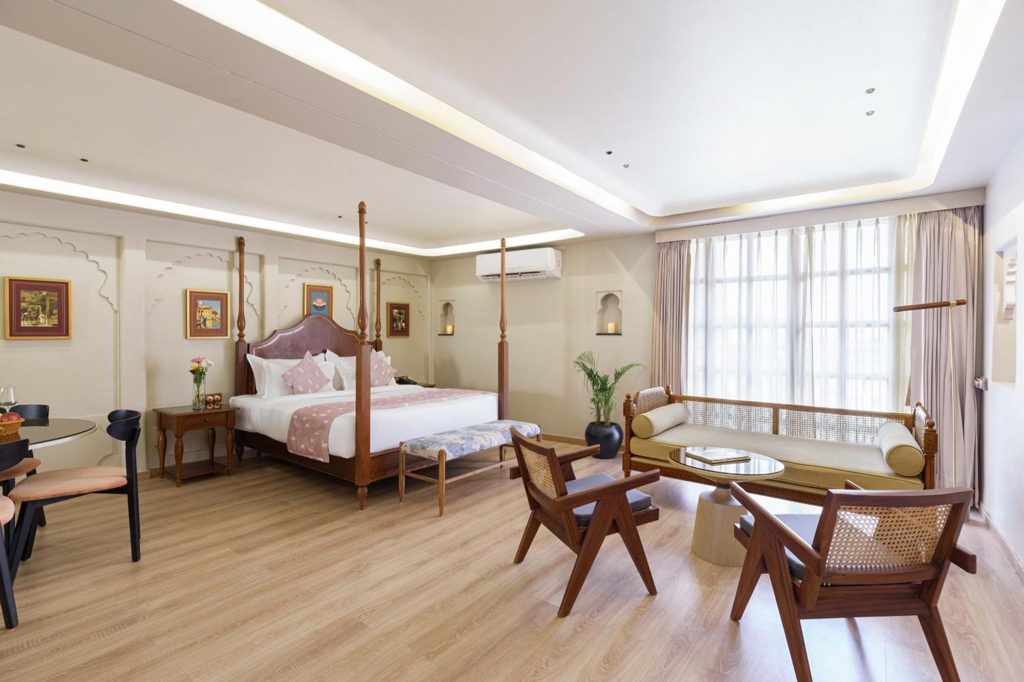 The Red Pier By Downtown Udaipur Hotel Ngoại thất bức ảnh